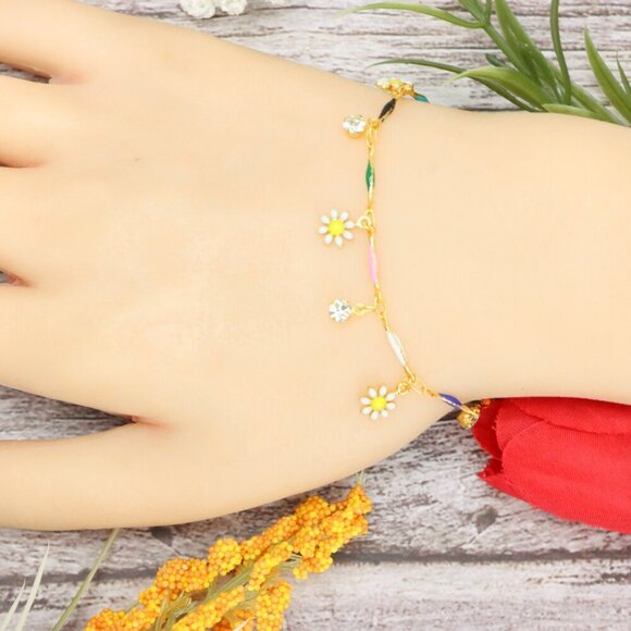 Trendy Bracelet for Girls & Women – Cute, Adjustable & Gift-Ready | MLCRC1494 - Picture 8 of 10